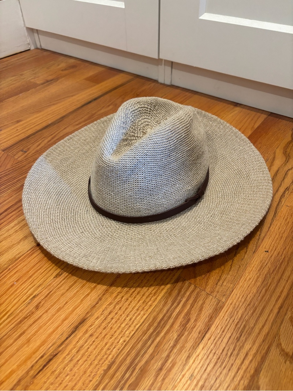 Aritzia Classic Straw Hat with Leather Band